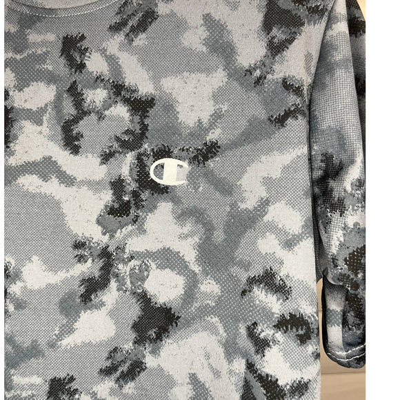 Champion Shirt- Youth 10/12 Gray Scale Digital Camo Print - Picture 2 of 4